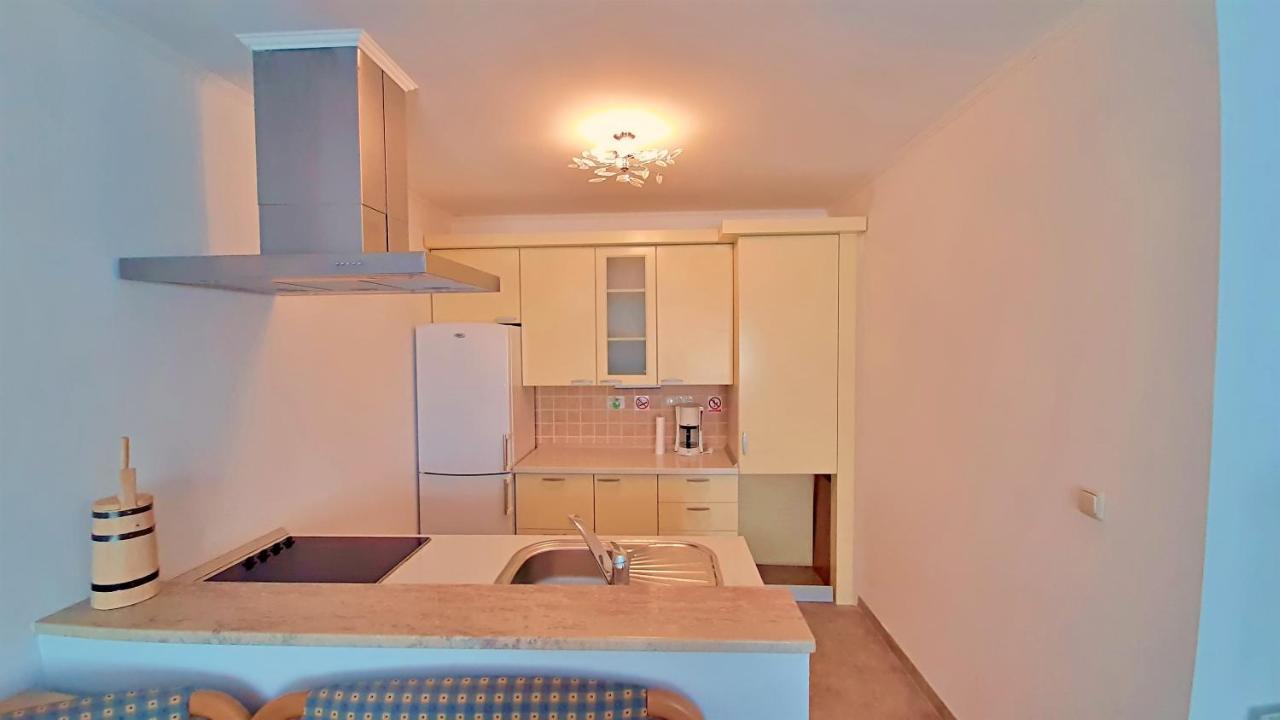 Apartments Stare Duce 6 오미스 외부 사진